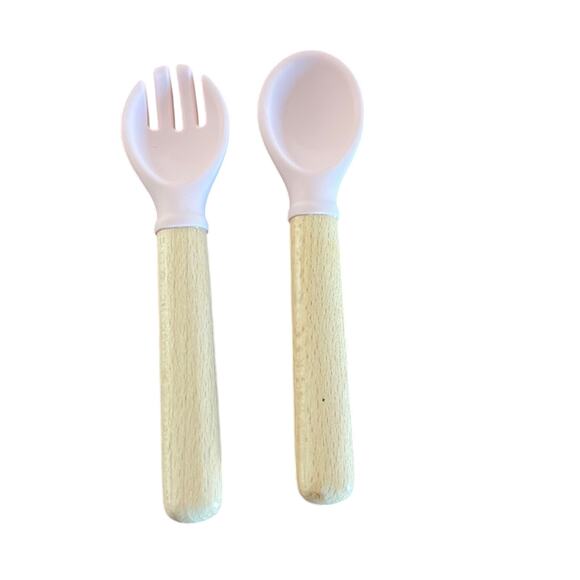 Elbebe Light Pink Silicone Baby Feeding Set Bib Bowl Fork Spoon - Picture 5 of 6